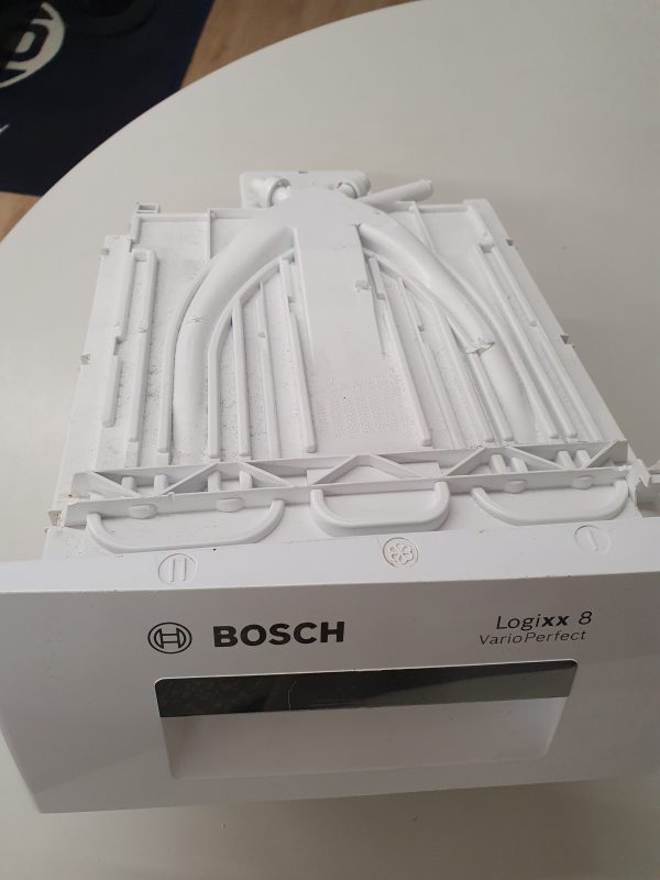 Bosch / Siemens 00660685 EINSPUELSCHALENUNTERTEIL + Deckel + Schublade